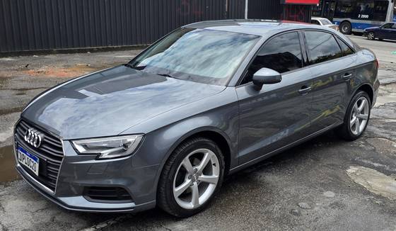 AUDI A3 1.4 TFSI SEDAN AMBIENTE 16V FLEX 4P TIPTRONIC